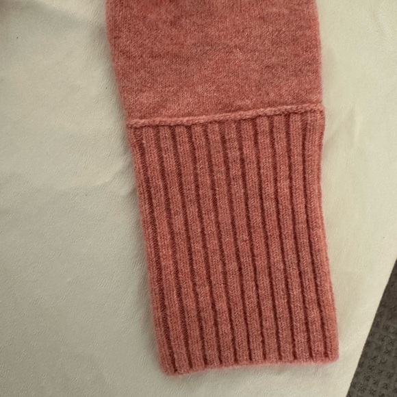 J. Crew Supersoft Yarn V-Neck Sweater NWT - Picture 3 of 6